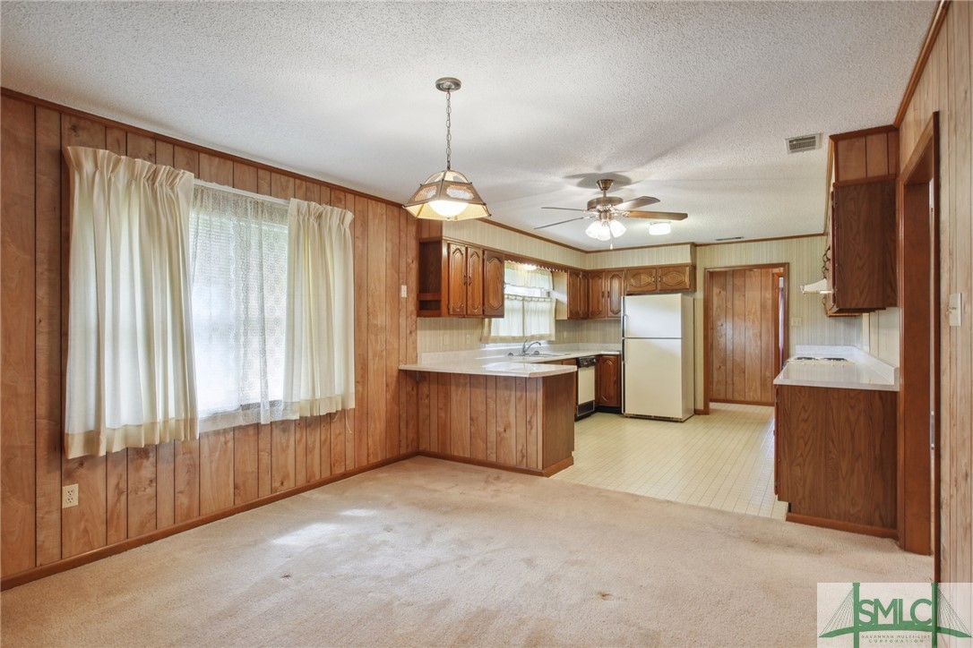 219 George Road Bloomingdale, GA 31302 - Photo 10 of 36 Dining room