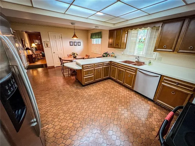 $320,000 | 123 West Muntz Avenue, Butler, PA 16001