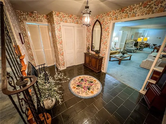 $320,000 | 123 West Muntz Avenue, Butler, PA 16001