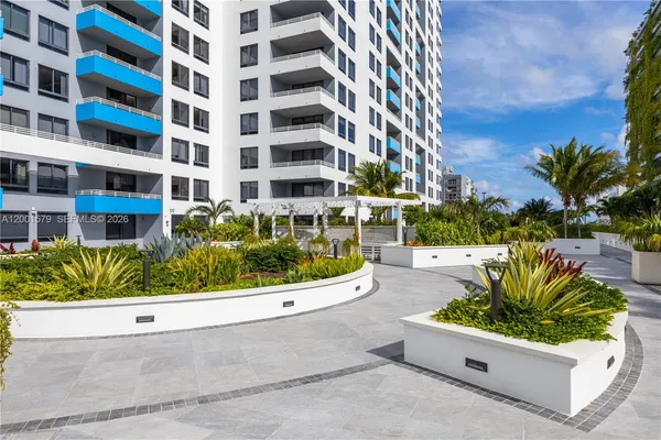$4,700 | 1330 West Avenue, Unit 2311, Miami Beach, FL 33139