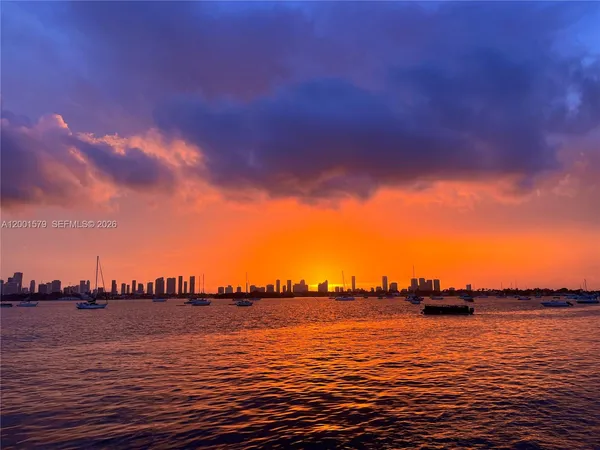 $4,700 | 1330 West Avenue, Unit 2311, Miami Beach, FL 33139