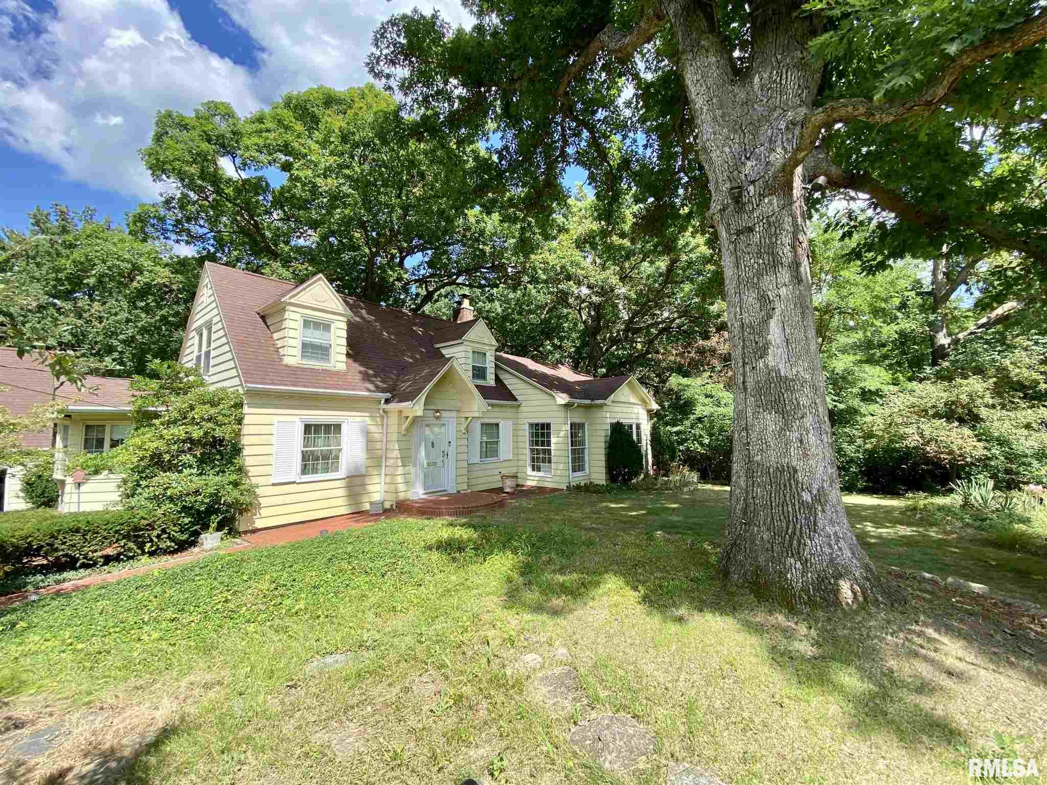 1236 West Adams Road Macomb, IL 61455 - Photo 1 of 30 Gallery Image 1