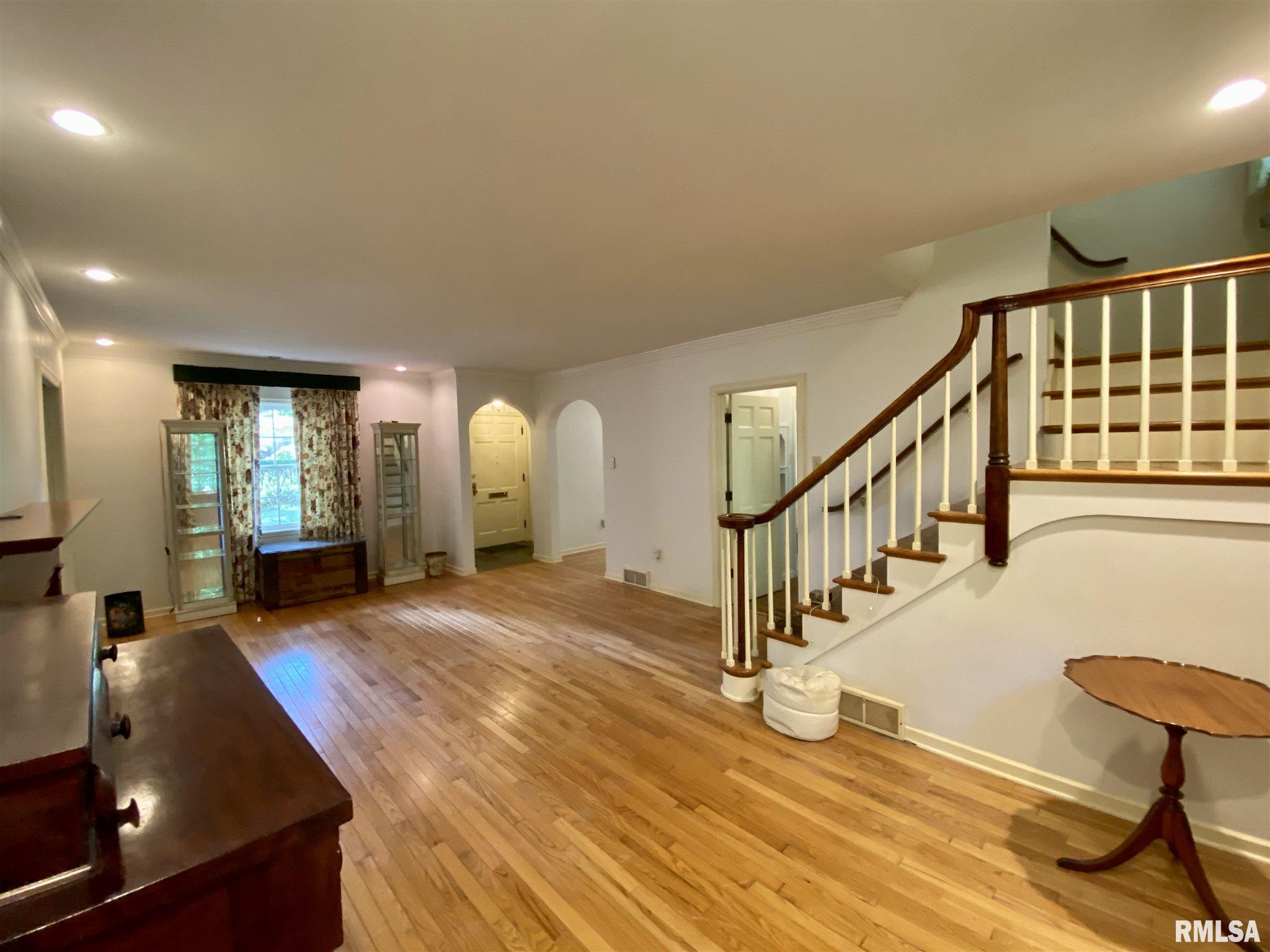 1236 West Adams Road Macomb, IL 61455 - Photo 4 of 30 Gallery Image 4