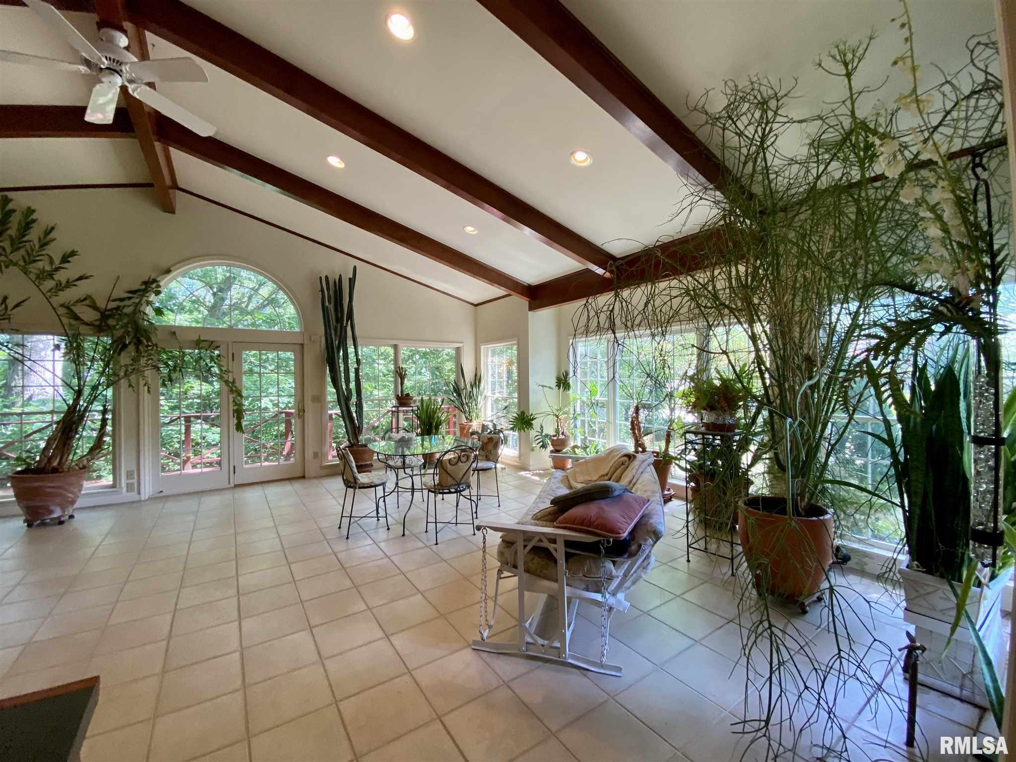 1236 West Adams Road Macomb, IL 61455 - Photo 7 of 30 Gallery Image 7