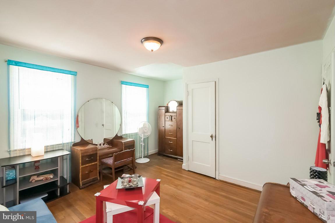 3932 Bareva Road Baltimore, MD 21215 - Photo 12 of 26 Bedroom (Master)