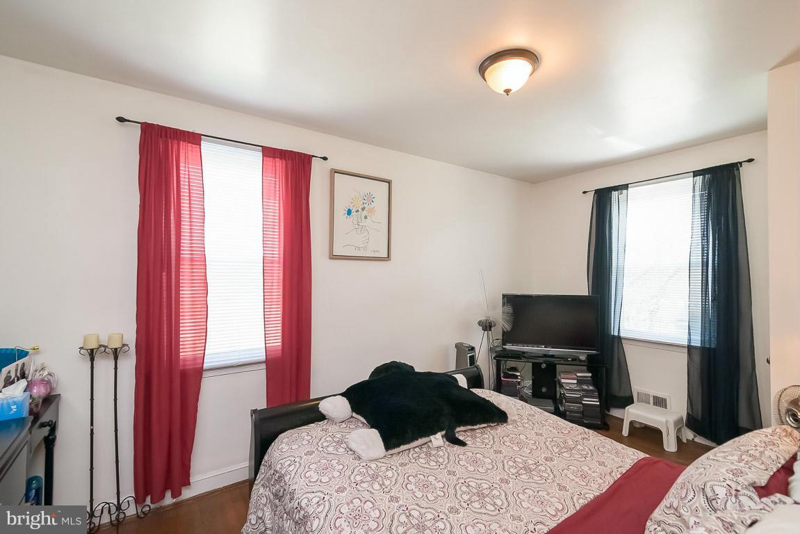 3932 Bareva Road Baltimore, MD 21215 - Photo 20 of 26 Bedroom