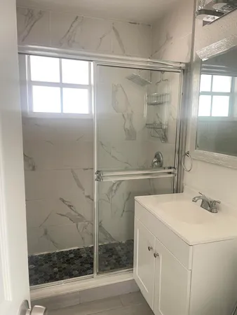 $2,000 | 5009 Garden Avenue, Unit A, West Palm Beach, FL 33405