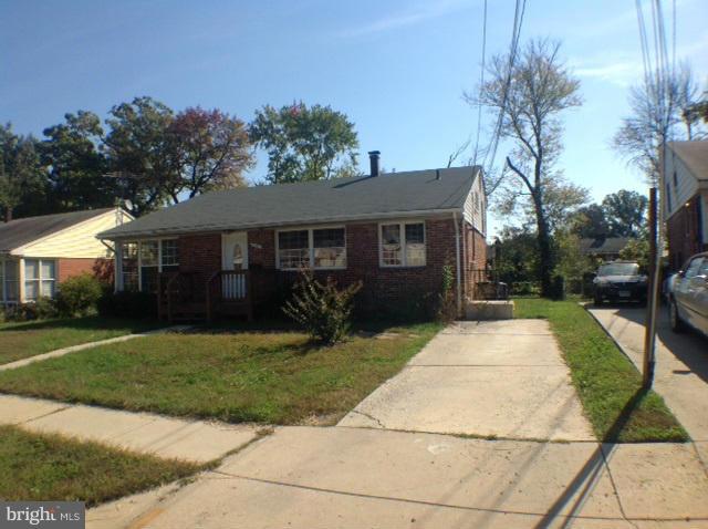 2007 Chapman Road Hyattsville, MD 20783 - Photo 6 of 18 Exterior (Front)