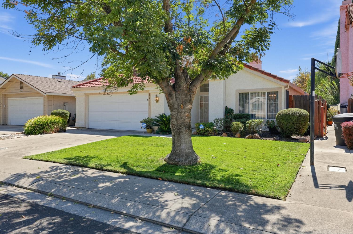 1732 Nighthawk Way Modesto, CA 95358 - Photo 3 of 38 Gallery Image 3