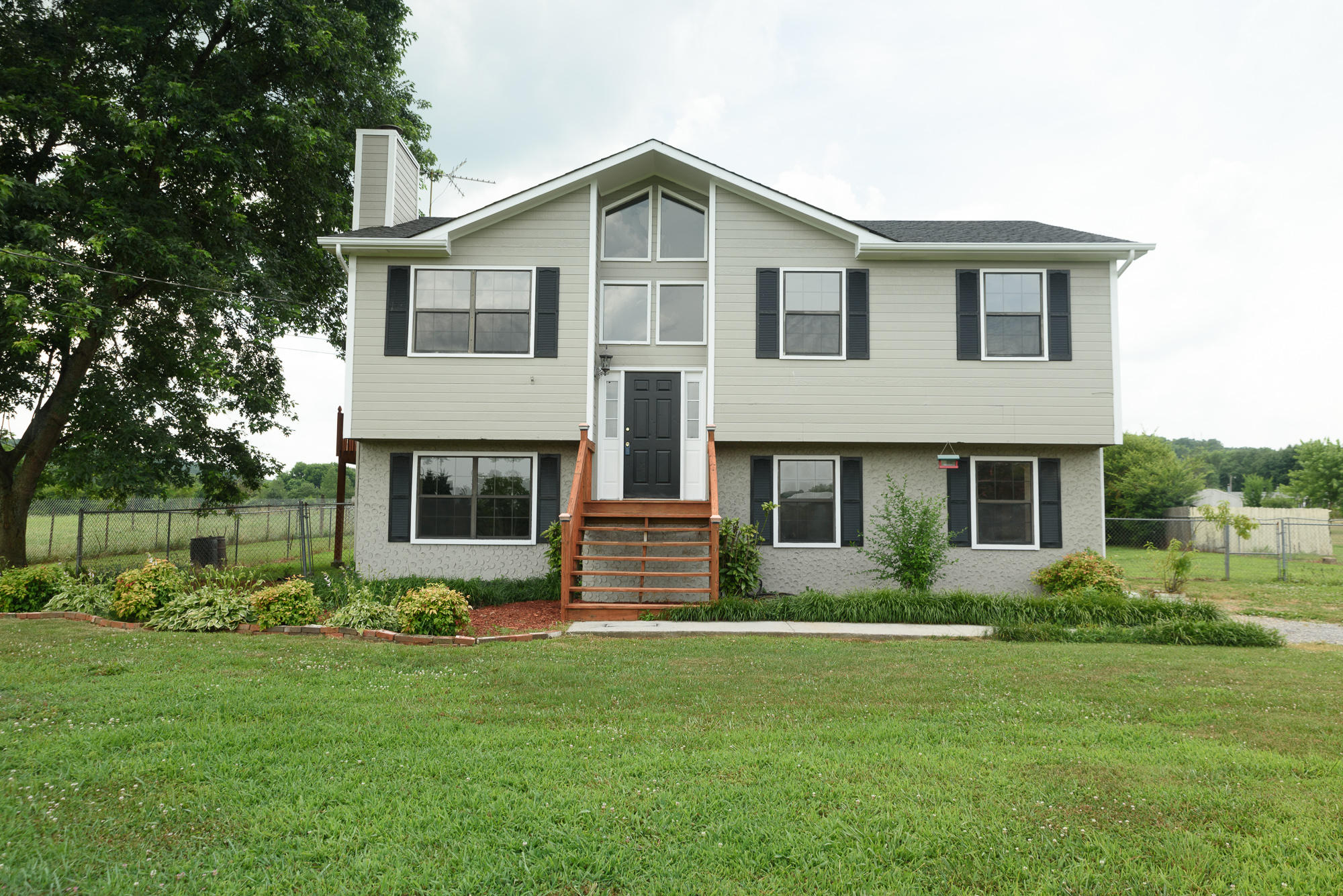 281 Waddell Road Cleveland, TN 37311 - Photo 1 of 37 xfront_3