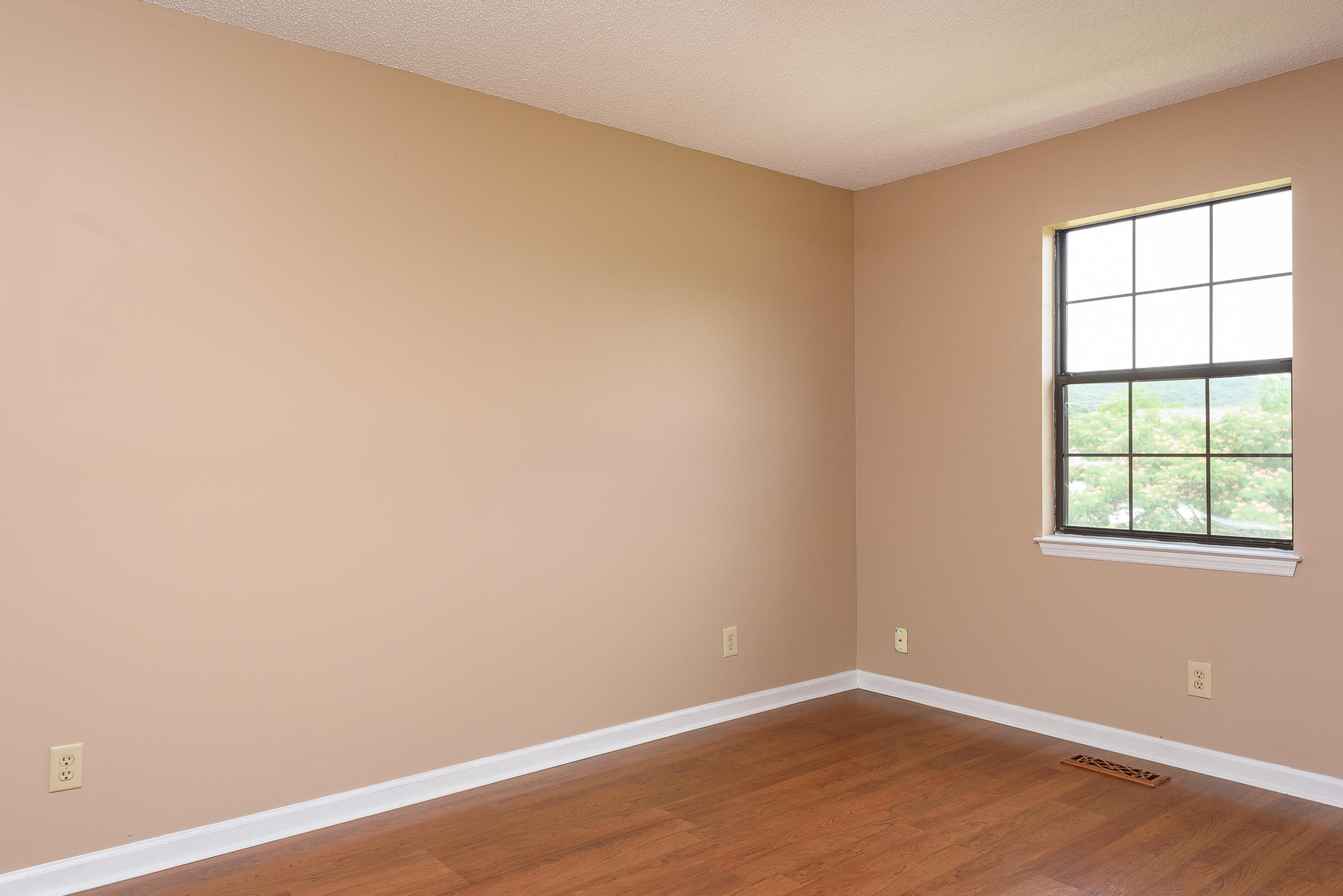 281 Waddell Road Cleveland, TN 37311 - Photo 20 of 37 bedtwo_1