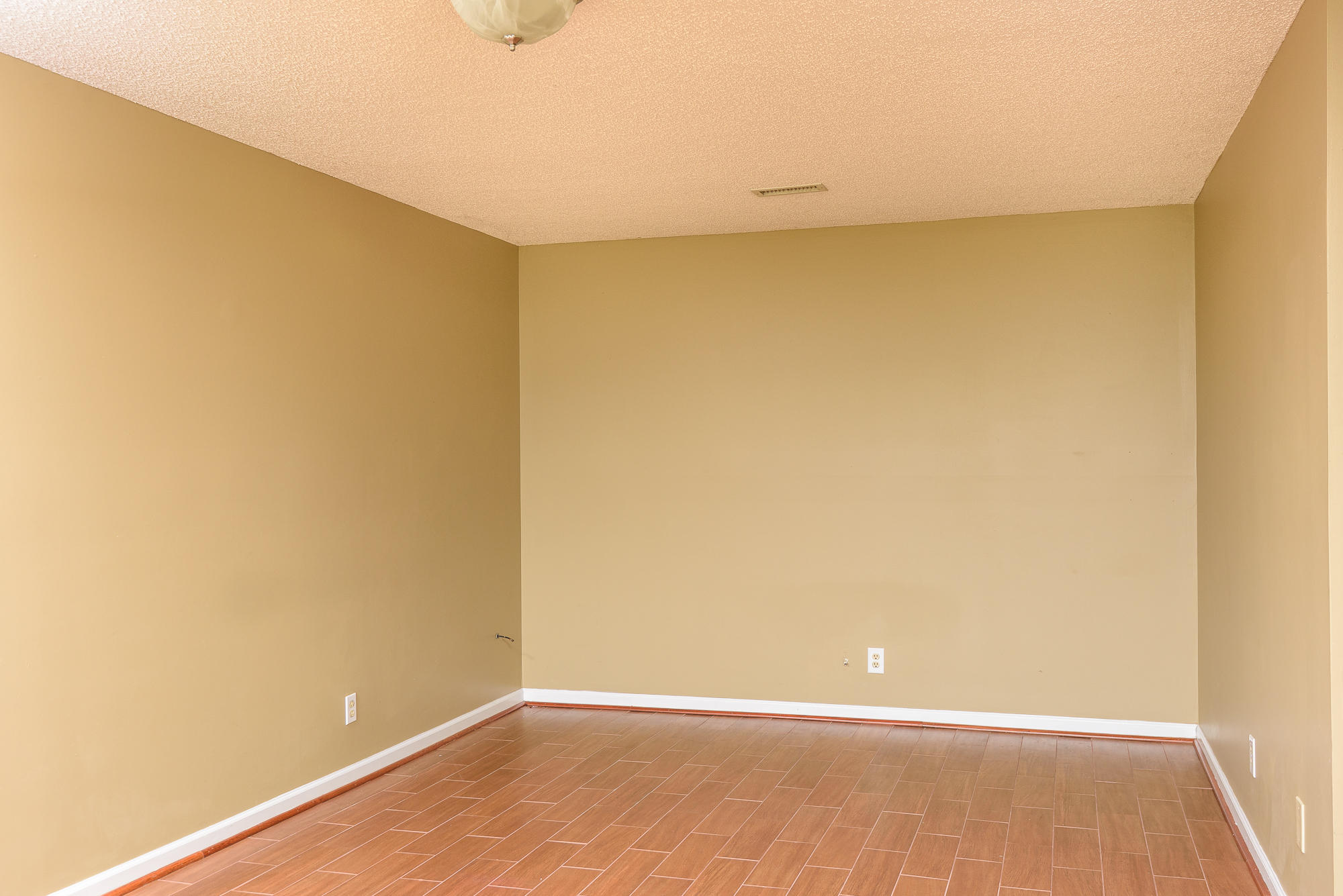281 Waddell Road Cleveland, TN 37311 - Photo 25 of 37 bsmntroom_2