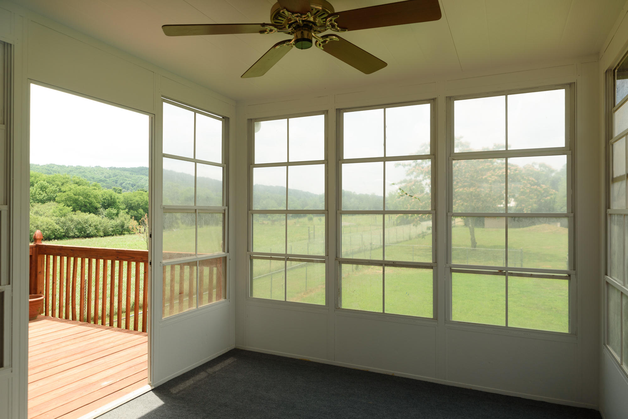 281 Waddell Road Cleveland, TN 37311 - Photo 29 of 37 sunroom
