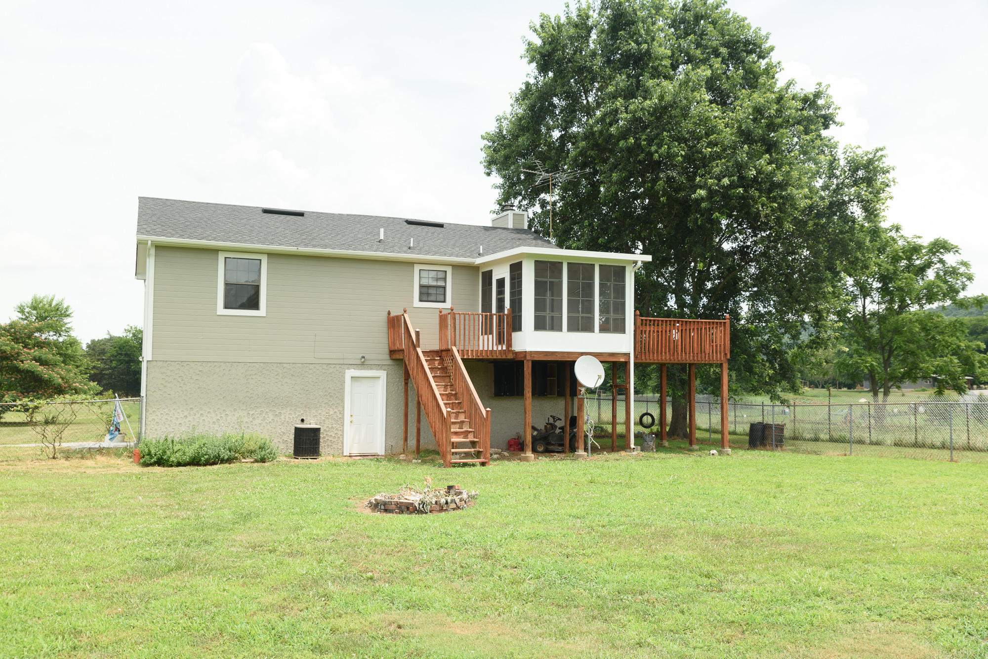 281 Waddell Road Cleveland, TN 37311 - Photo 32 of 37 xback_4