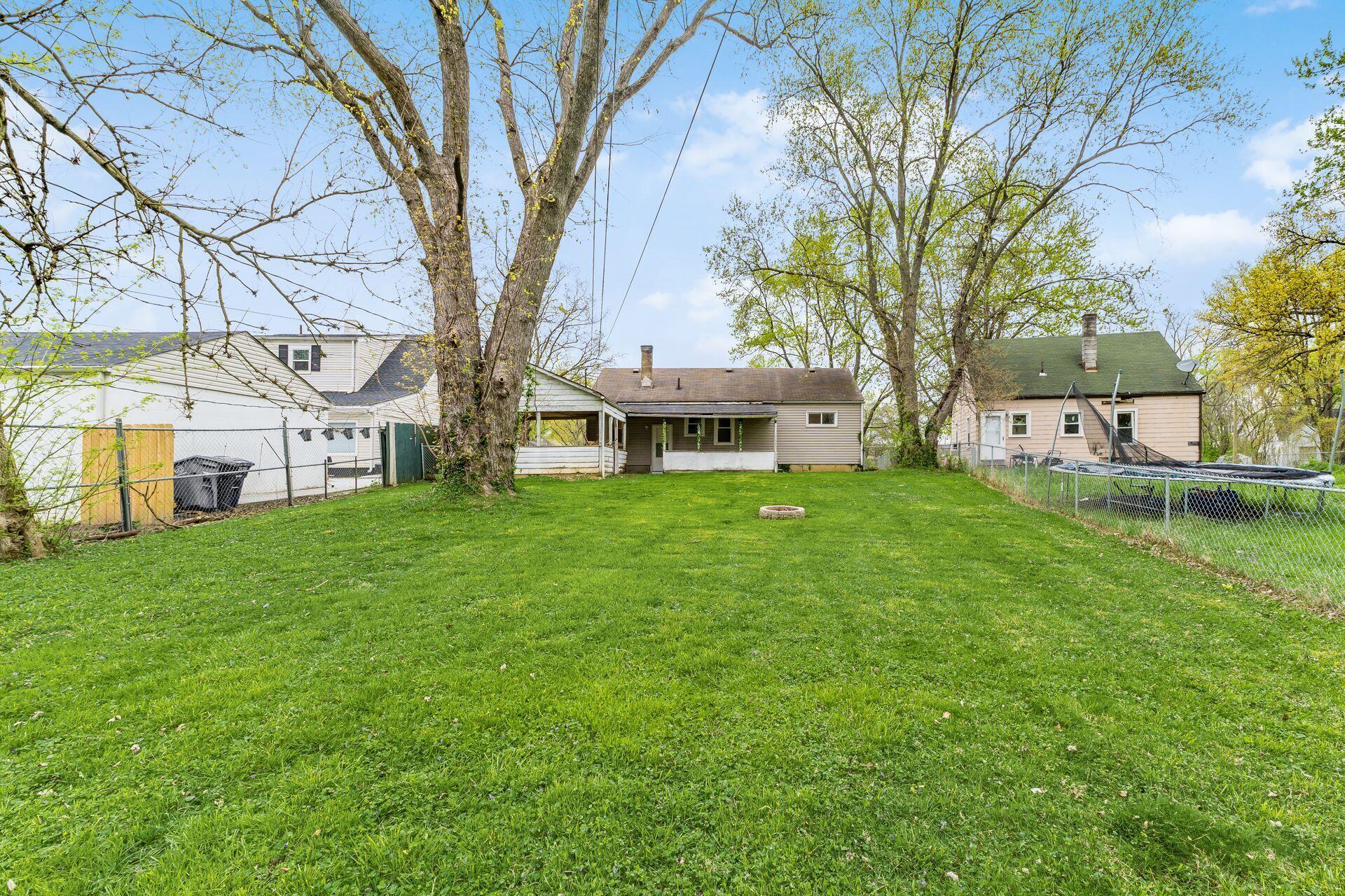 2181 Sagamore Road Columbus, OH 43219 - Photo 23 of 26 Backyard 3