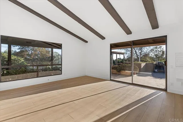 $1,050,000 | 112 Palmas Norte, Fallbrook, CA 92028