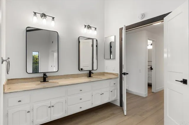 $1,050,000 | 112 Palmas Norte, Fallbrook, CA 92028