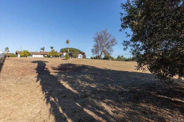 $1,050,000 | 112 Palmas Norte, Fallbrook, CA 92028