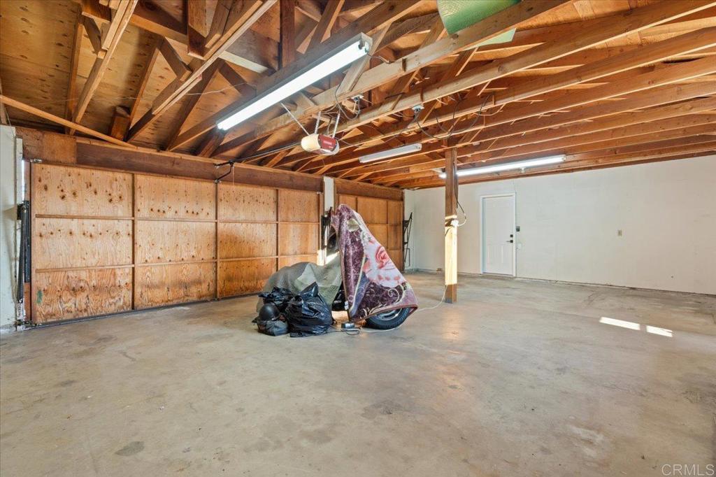 112 Palmas Norte Fallbrook, CA 92028 - Photo 63 of 74 a view of a room with gym equipment