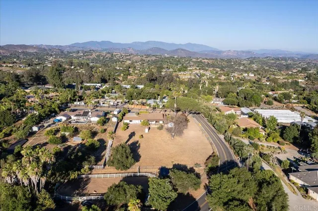 $1,050,000 | 112 Palmas Norte, Fallbrook, CA 92028