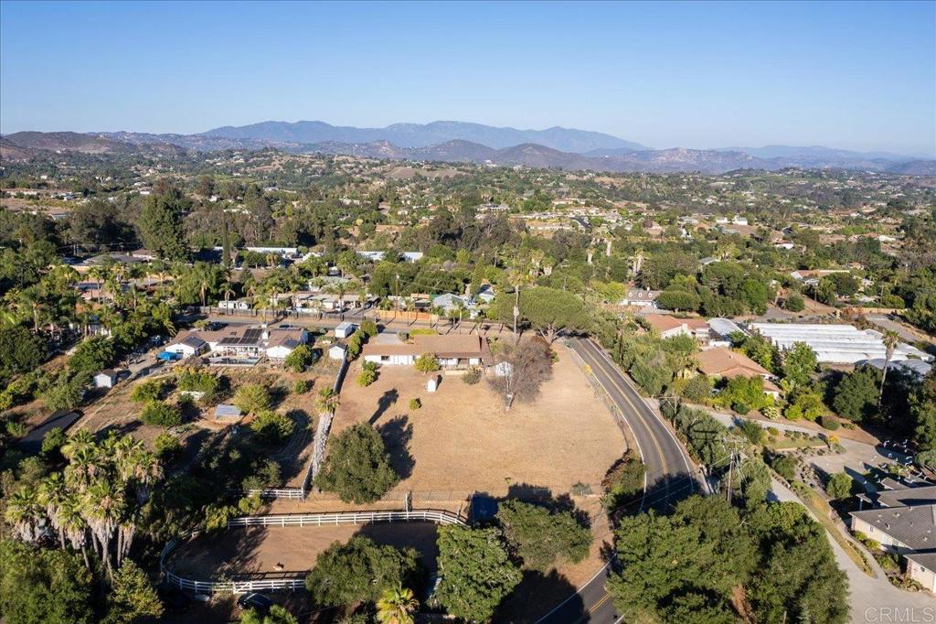 112 Palmas Norte Fallbrook, CA 92028 - Photo 68 of 74 an aerial view of a city with lots of residential buildings