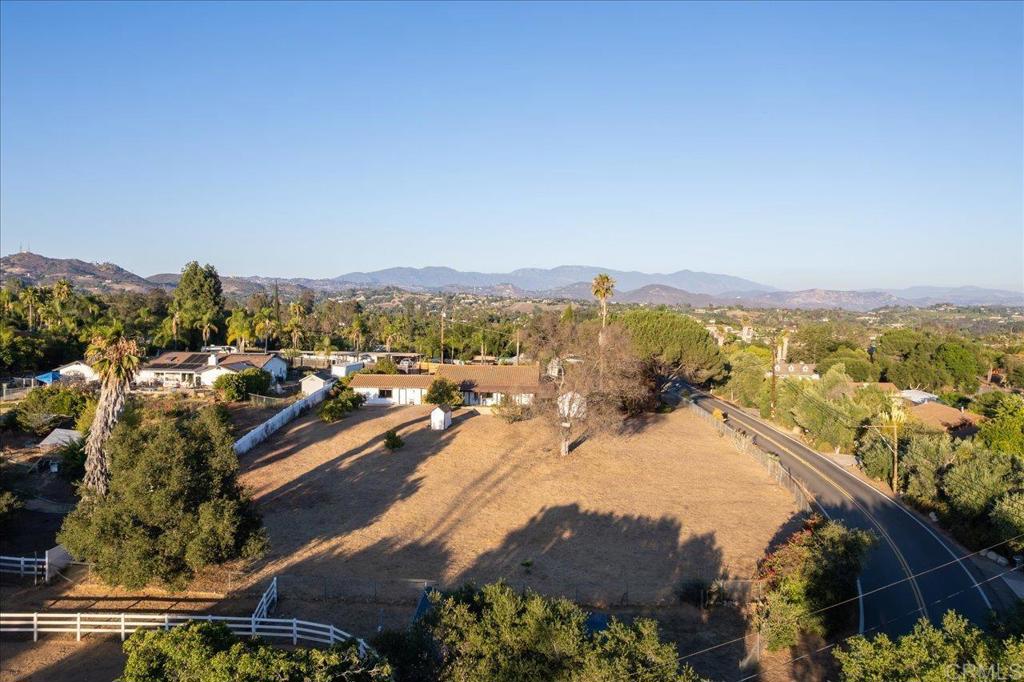 112 Palmas Norte Fallbrook, CA 92028 - Photo 71 of 74 an aerial view of residential houses with outdoor space