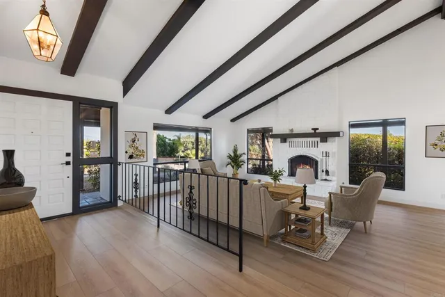 $1,050,000 | 112 Palmas Norte, Fallbrook, CA 92028