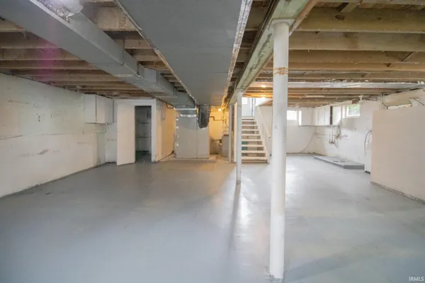 $155,000 | 2588 North Old Highway 27, Winchester, IN 47394