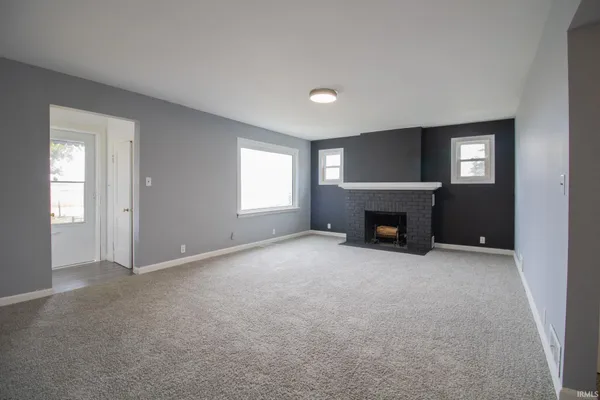 $155,000 | 2588 North Old Highway 27, Winchester, IN 47394