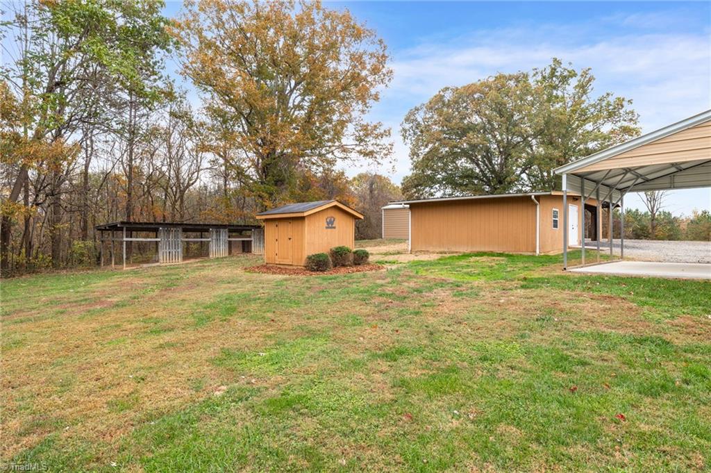 131 Loftis Road Reidsville, NC 27320 - Photo 32 of 45