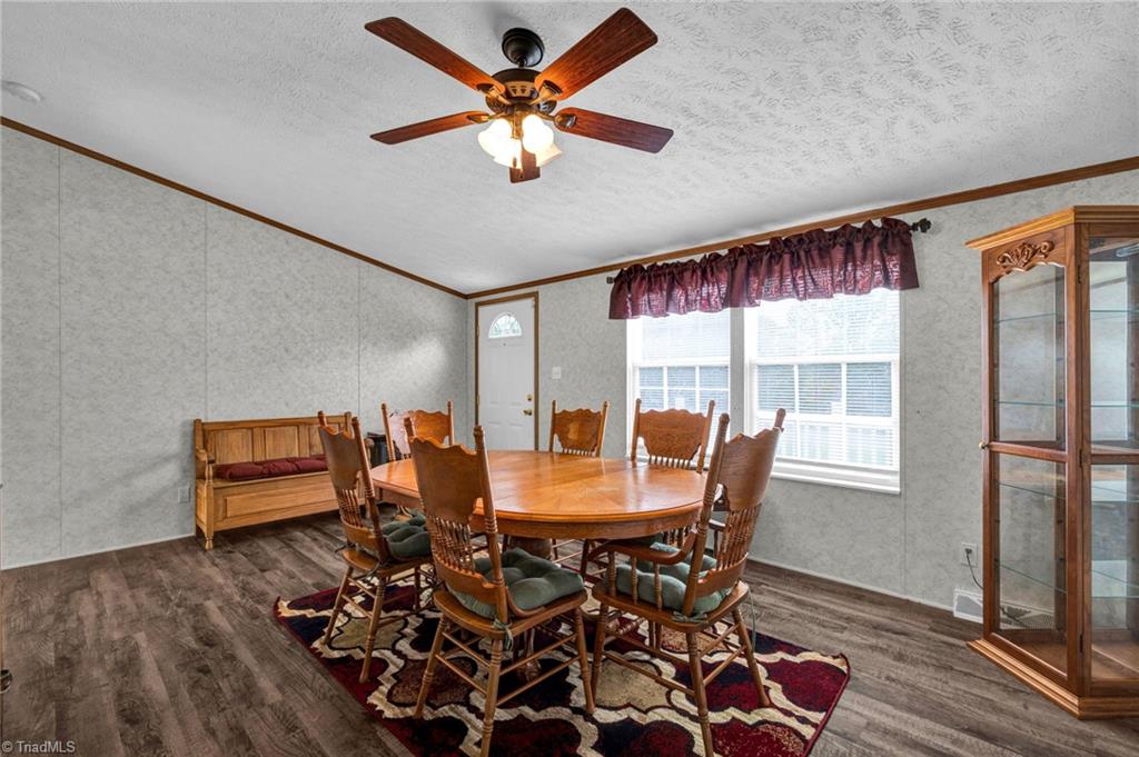 131 Loftis Road Reidsville, NC 27320 - Photo 9 of 45