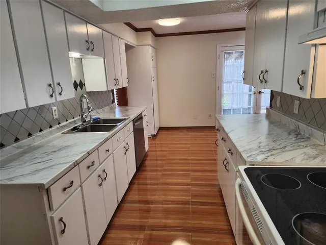 $235,000 | 2612 Santa Barbara Drive, Grand Prairie, TX 75052