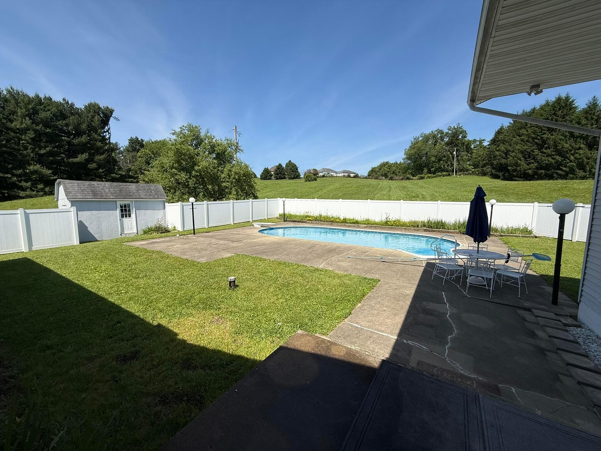 3023 Valley View Road Northeast Lancaster, OH 43130 - Photo 11 of 20