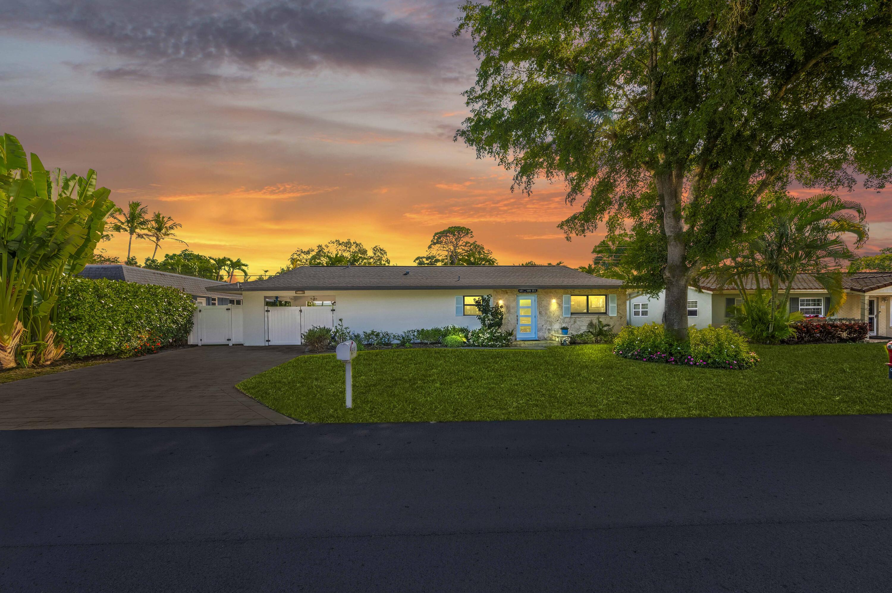 518 Southwest 28th Avenue Boynton Beach, FL 33435 - Photo 1 of 55 51Twilight 01