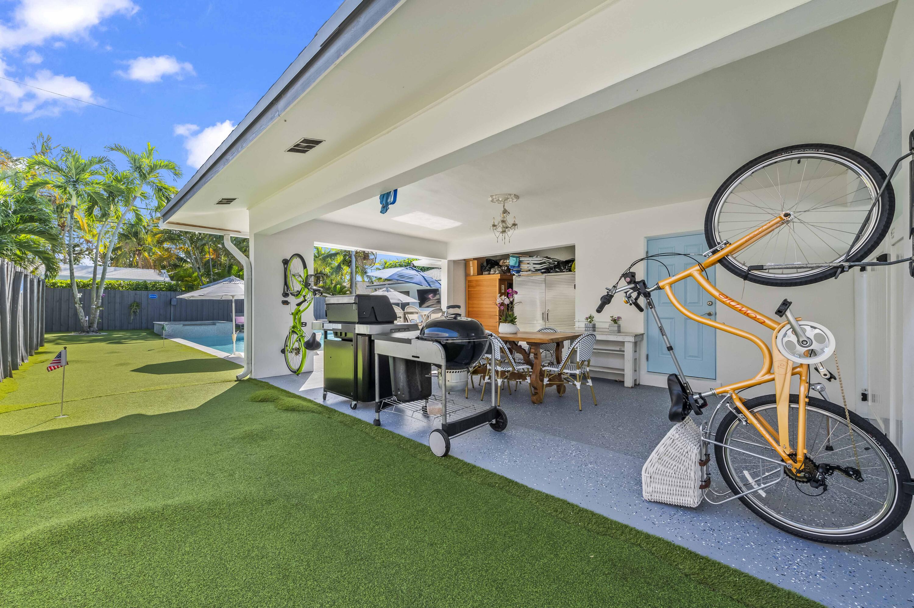 518 Southwest 28th Avenue Boynton Beach, FL 33435 - Photo 42 of 55 40 BBQ Area 04