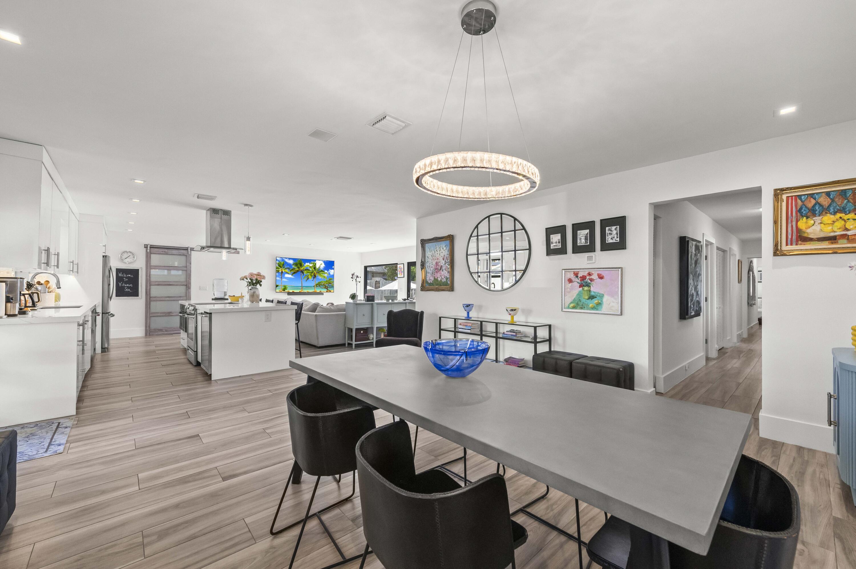 518 Southwest 28th Avenue Boynton Beach, FL 33435 - Photo 7 of 55 06 Dining Room 02