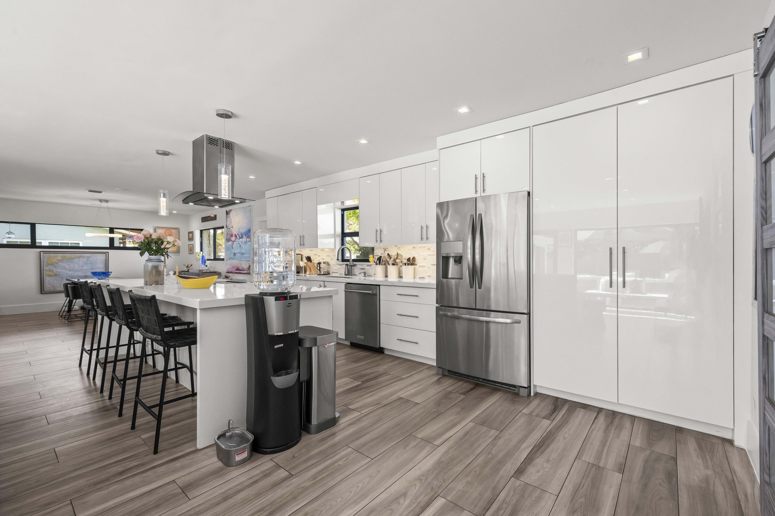 518 Southwest 28th Avenue Boynton Beach, FL 33435 - Photo 10 of 55 09 Kitchen 03