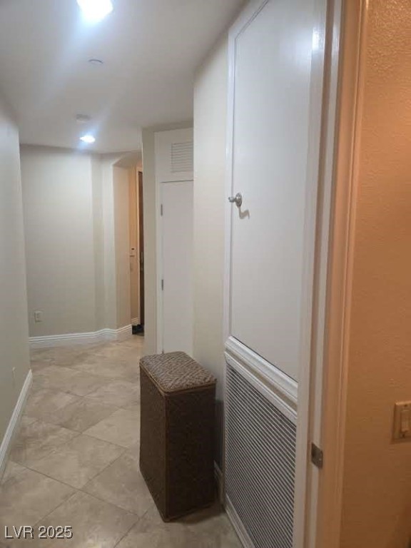 20 Via Mantova, Unit 202 Henderson, NV 89011 - Photo 18 of 60 Corridor with baseboards