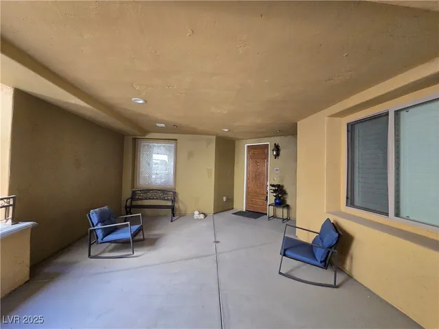 $3,150 | 20 Via Mantova, Unit 202, Henderson, NV 89011