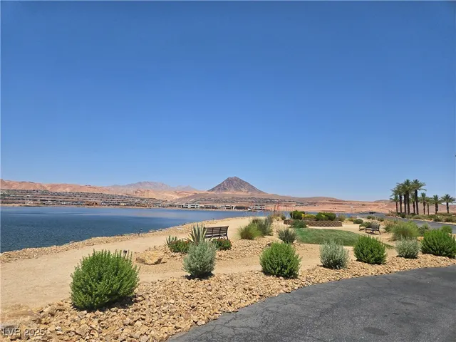 $3,150 | 20 Via Mantova, Unit 202, Henderson, NV 89011