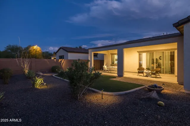 $725,000 | 2228 West Caldwell Street, Phoenix, AZ 85041
