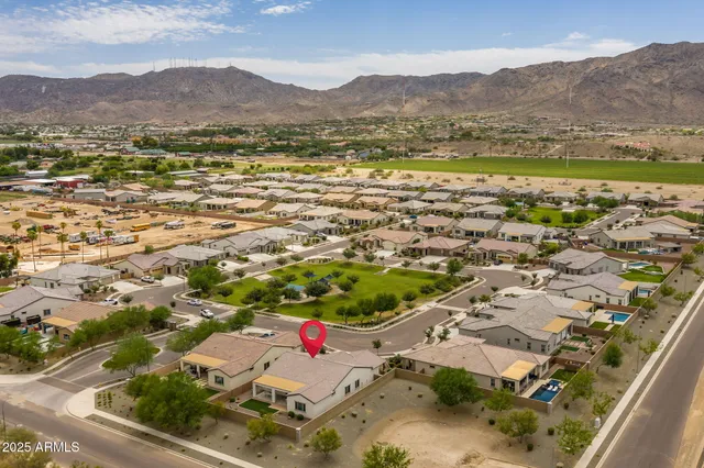 $725,000 | 2228 West Caldwell Street, Phoenix, AZ 85041