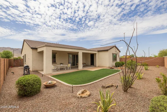 $725,000 | 2228 West Caldwell Street, Phoenix, AZ 85041
