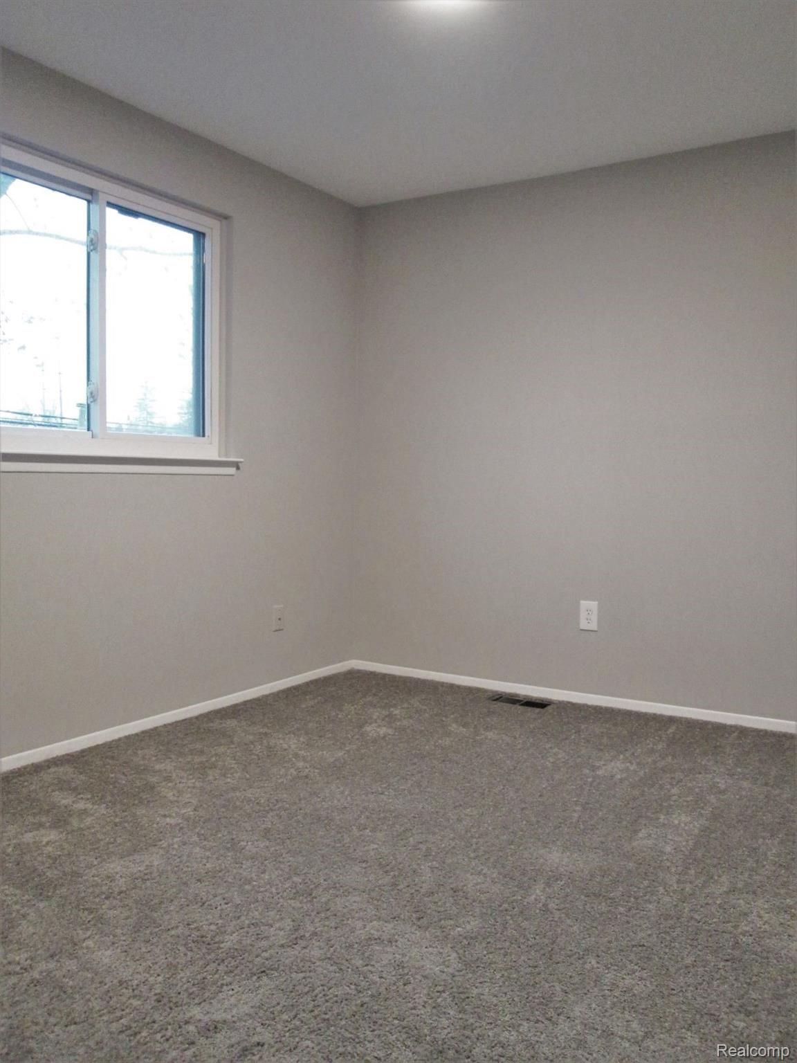 1907 Princeton Road Berkley, MI 48072 - Photo 22 of 27 pr-bd3.JPG