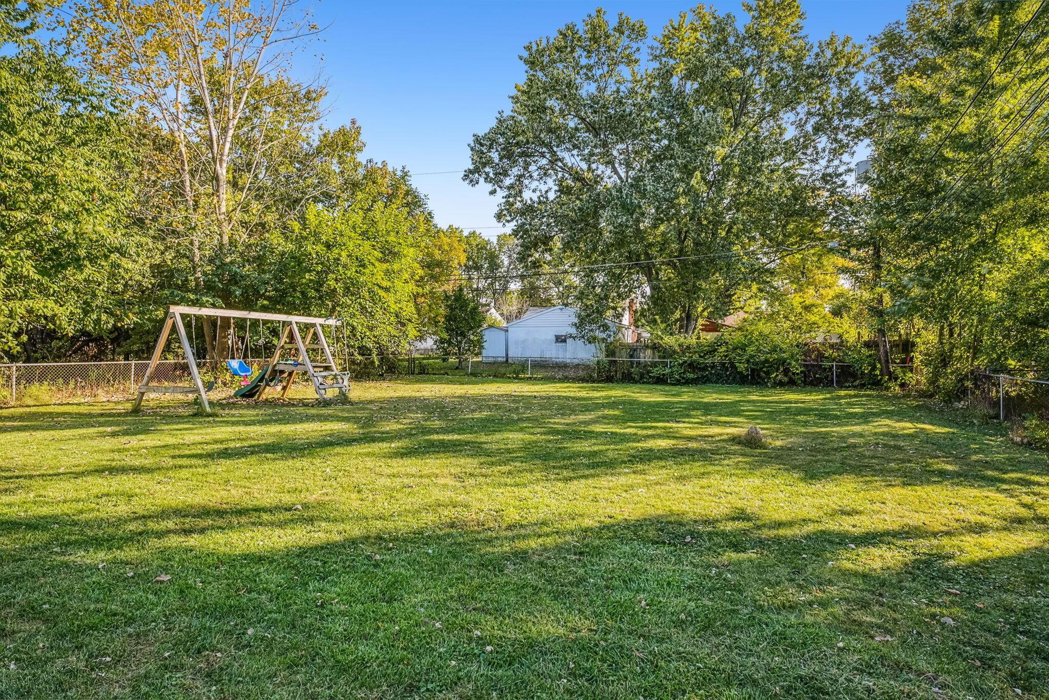 1611 Sale Road Columbus, OH 43224 - Photo 31 of 33 25-web-or-mls-1611-sale-rd