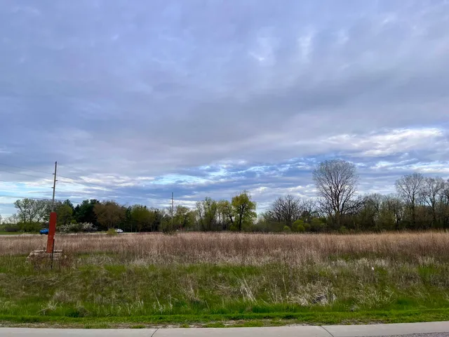 $140,000 | L60 Forest Park Drive, DeForest, WI 53532