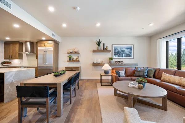 $799,000 | 700 Village Drive, Unit 304, Donnelly, ID 83615