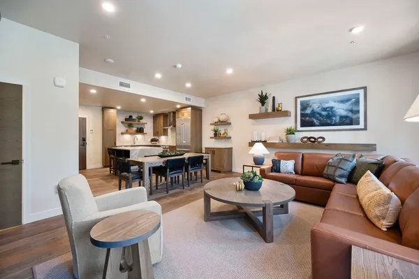 $799,000 | 700 Village Drive, Unit 304, Donnelly, ID 83615