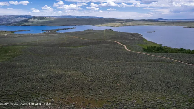 $290,000 | Tbd North Tbd N Shore Road, Boulder, WY 82923