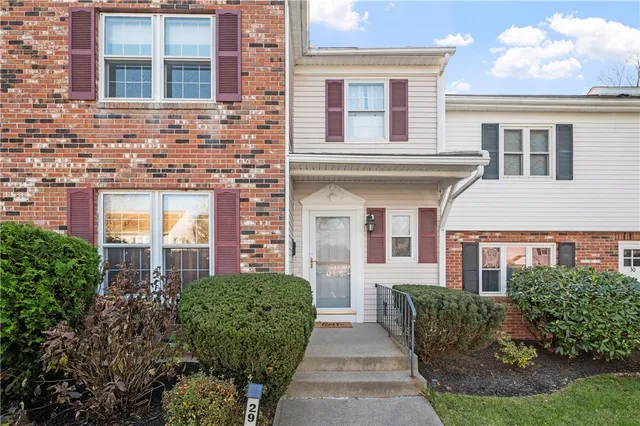 $359,900 | 2970 Mendon Road, Unit 29, Cumberland, RI 02864